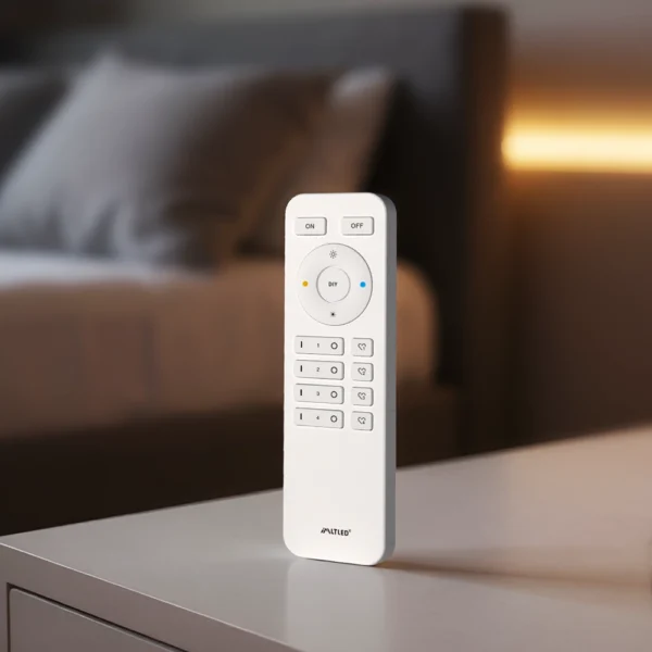 <b>HR02 </b><br />4-Zone CCT Remote (2.4G) - Image 3